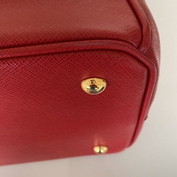 Authentic Prada Extra large Galleria Tote - Picture 16 of 16